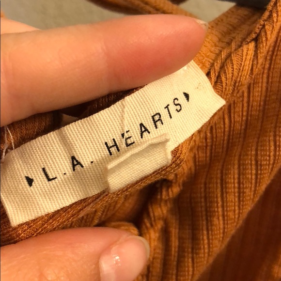 Tank - Picture 2 of 2